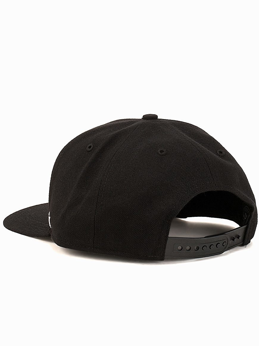 Intarsia Logo Beanie